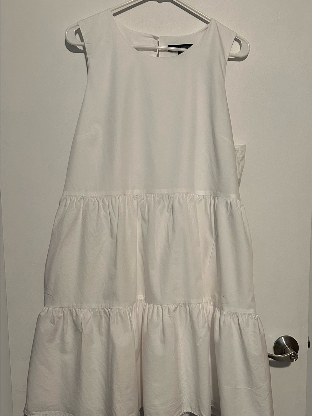 Banana Republic White Sleeveless Tiered Summer Dress